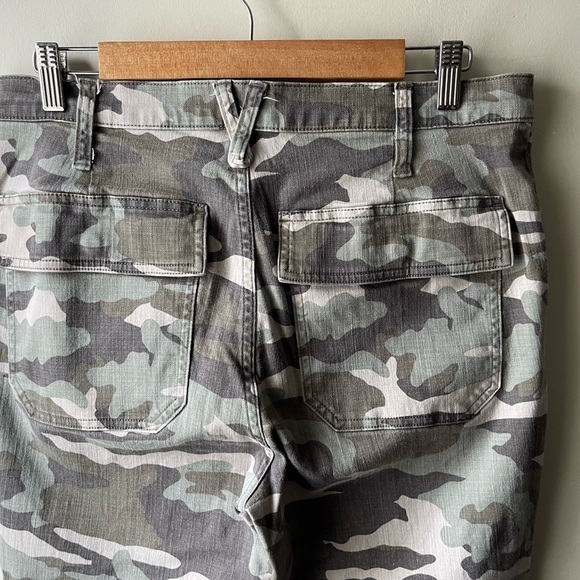 J Crew Straight-leg crop pant in camo soft sateen size 30 - Picture 5 of 13